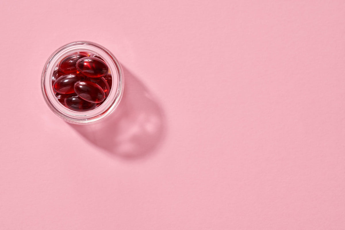 Der rote Diamant:
Warum Astaxanthin der geheime Held für deine Haut ist